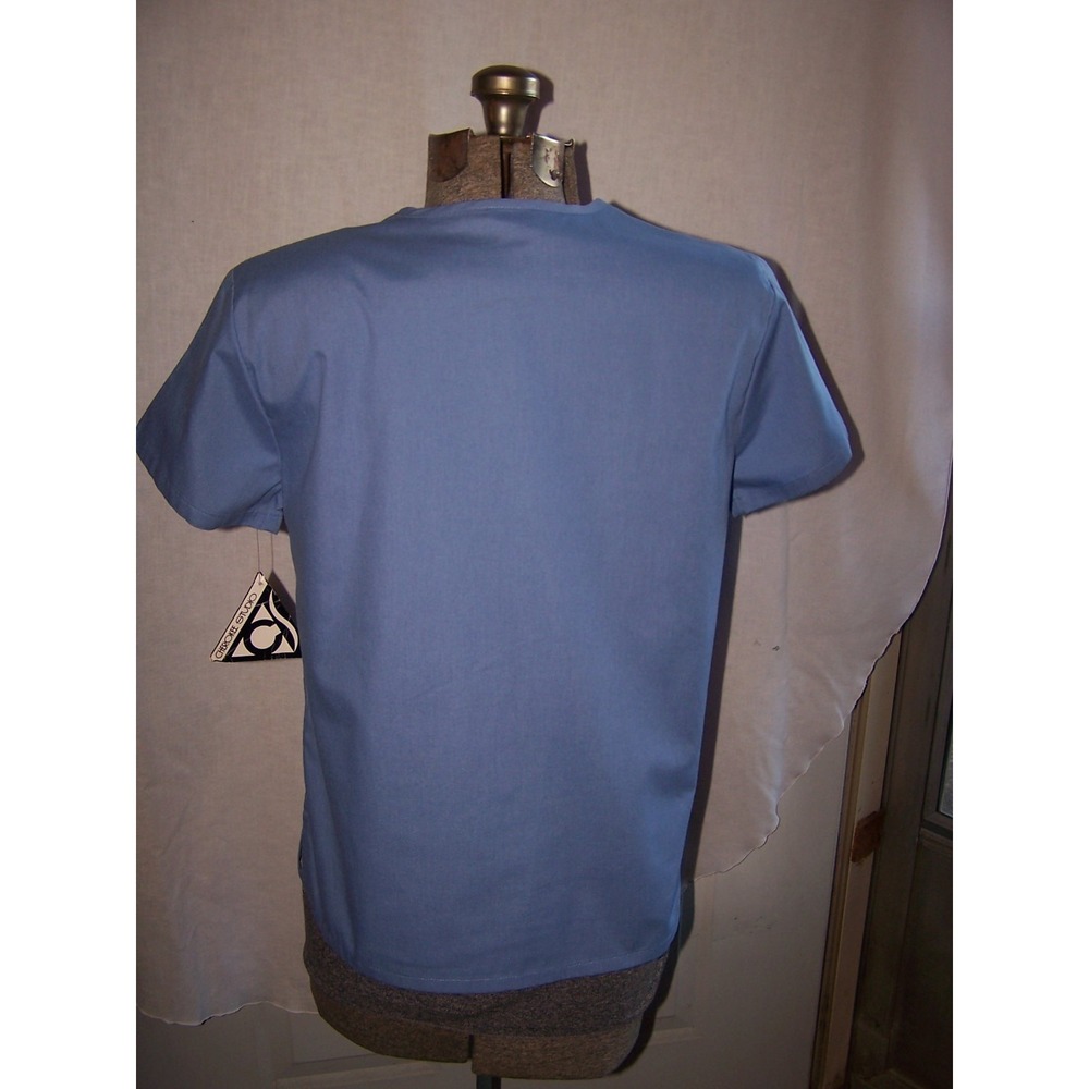 Cherokee Studio Scrub Top Ciel Blue V-Neck Chest Pocket 3800 Mens Small NWT - Picture 2 of 4